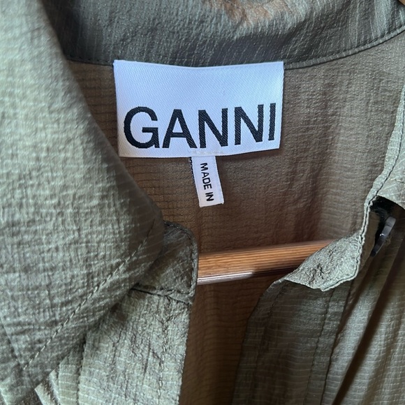 GANNI Olive green shirt-dress in 100% fine cotton ripstop. 2018 Collection. - Picture 6 of 6